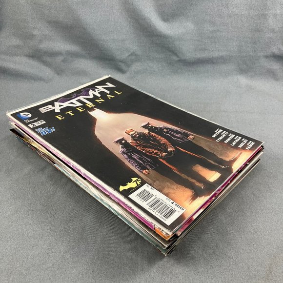 Batman Eternal DC Comic Book Huge Lot 2014/15 Series 23 Issues #2, 11-26, 28-33 - Picture 5 of 5